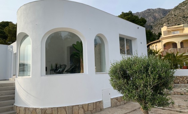 Resale - Semi-Detached Villa - Altea