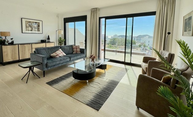 Resale - Apartment / flat - Finestrat - Finestrat Urbanizaciones