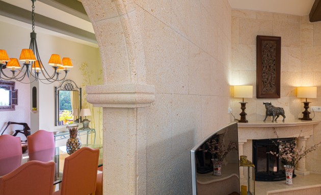 Resale - Villa - Altea