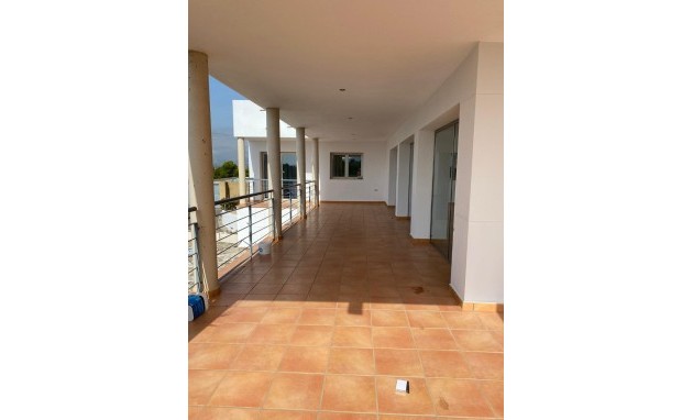 Resale - Villa - Altea