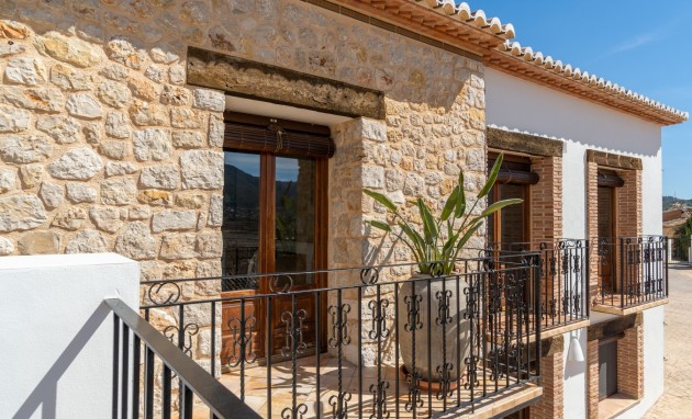 Reventa - Villa - Jalon Valley