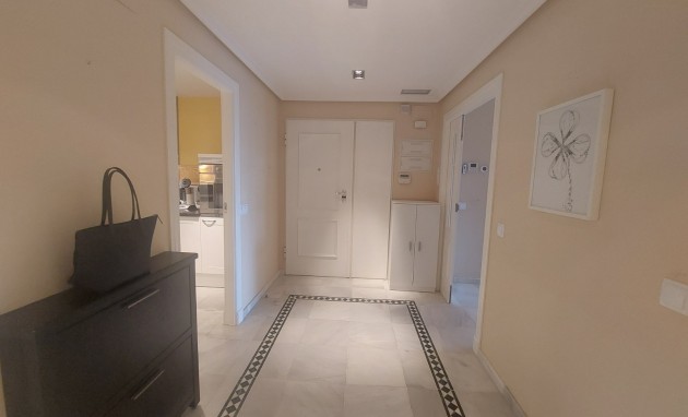 Resale - Apartment / flat - Altea