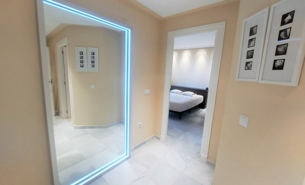 Resale - Apartment / flat - Altea