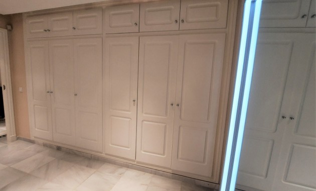 Resale - Apartment / flat - Altea