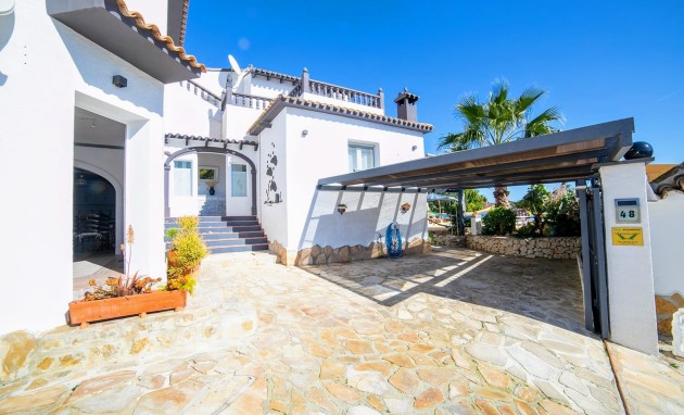 Resale - Villa - Moraira