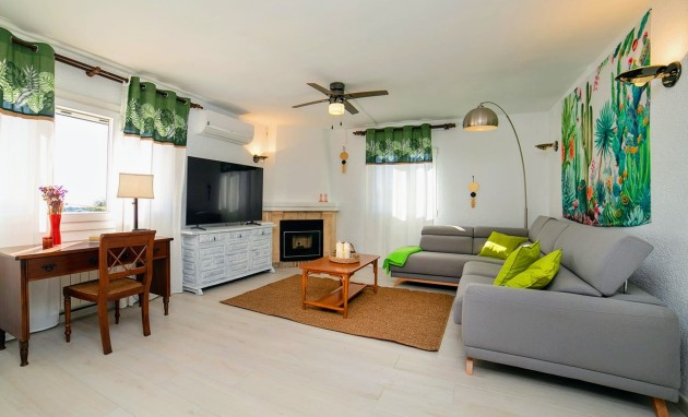 Resale - Villa - Moraira