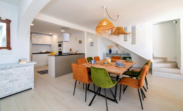 Resale - Villa - Moraira