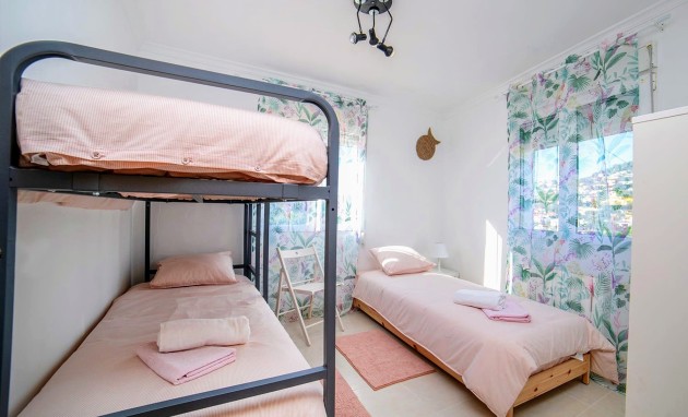 Resale - Villa - Moraira