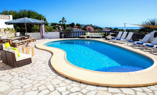 Resale - Villa - Moraira