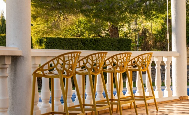 Resale - Villa - Altea