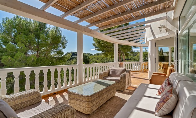 Resale - Villa - Altea