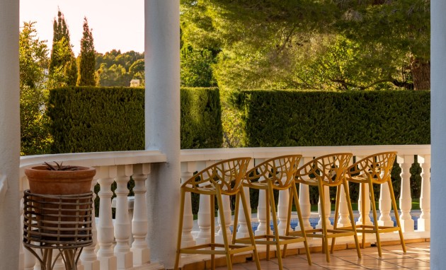 Resale - Villa - Altea