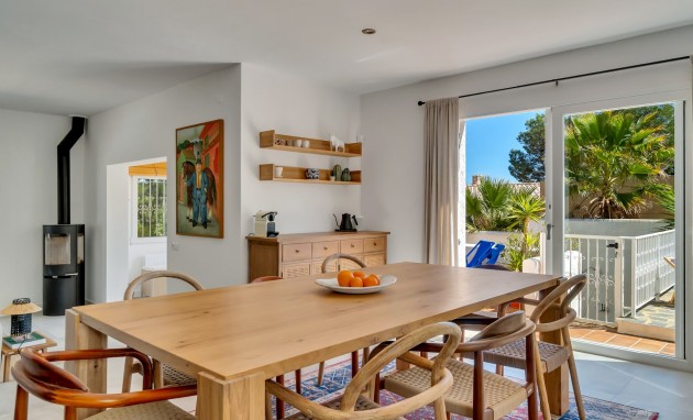 Resale - Villa - Altea