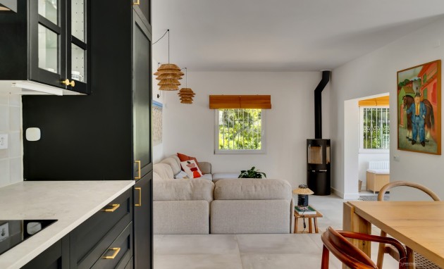 Resale - Villa - Altea