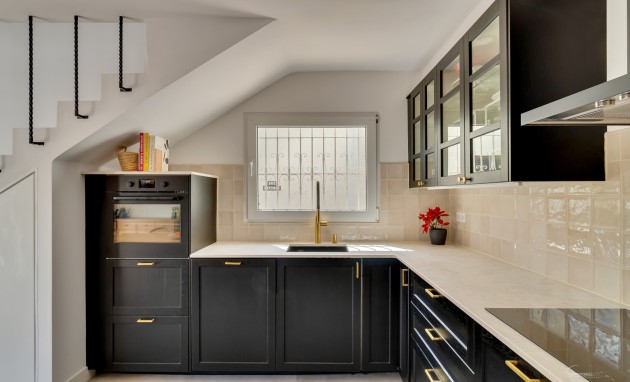 Resale - Villa - Altea