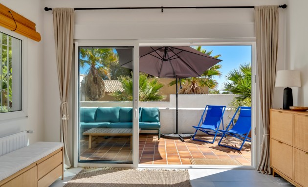 Resale - Villa - Altea