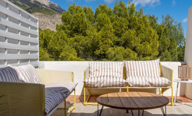 Resale - Villa - Altea