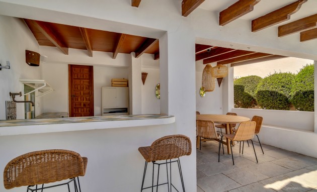 Resale - Villa - Altea