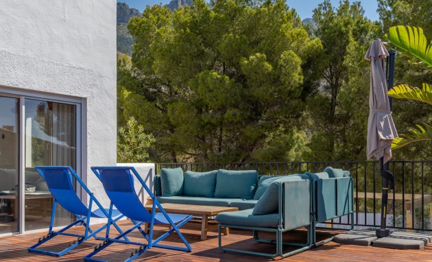 Resale - Villa - Altea