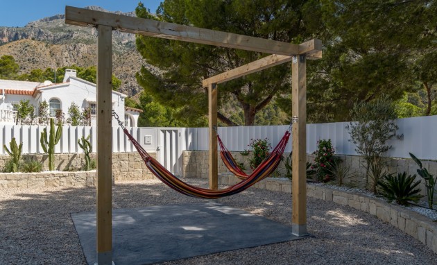 Resale - Villa - Altea