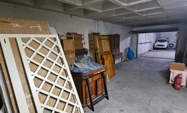 Herverkoop - Berging - Altea