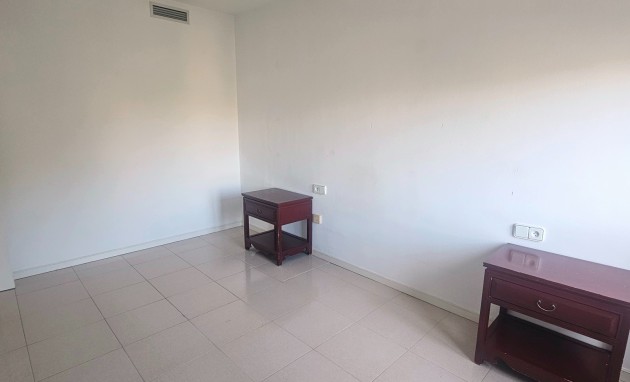 Resale - Apartment / flat - San Juan de Alicante