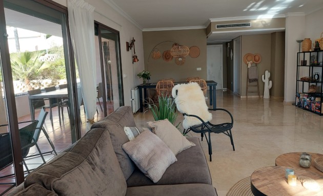 Resale - Apartment / flat - Altea