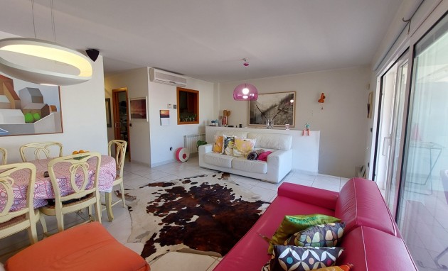 Resale - Apartment / flat - Altea