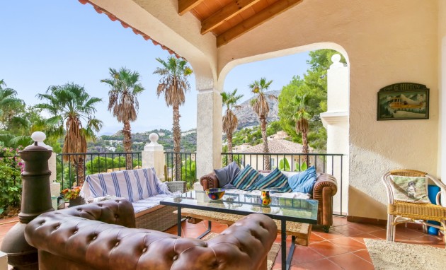 Resale - Villa - Altea