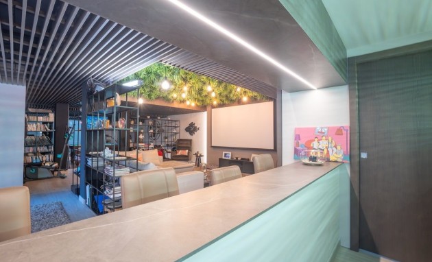 Resale - Villa - Albir