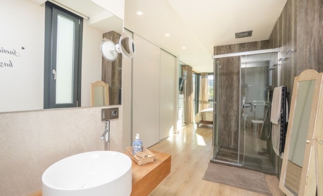 Resale - Villa - Albir