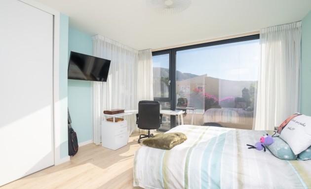 Resale - Villa - Albir