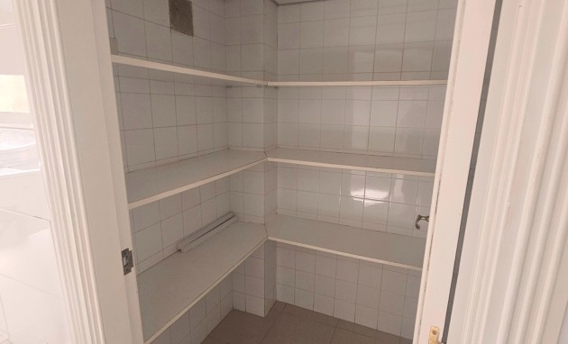 Resale - Apartment / flat - San Juan de Alicante