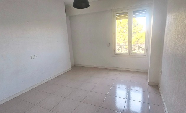 Resale - Apartment / flat - San Juan de Alicante