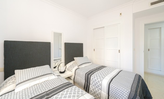 Resale - Apartment / flat - Altea