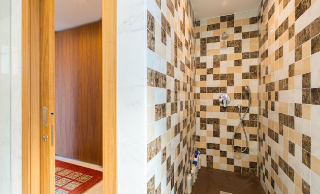 Resale - Villa - Altea