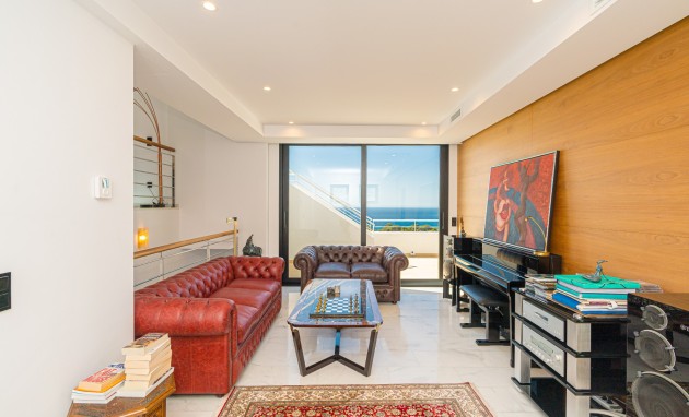 Resale - Villa - Altea