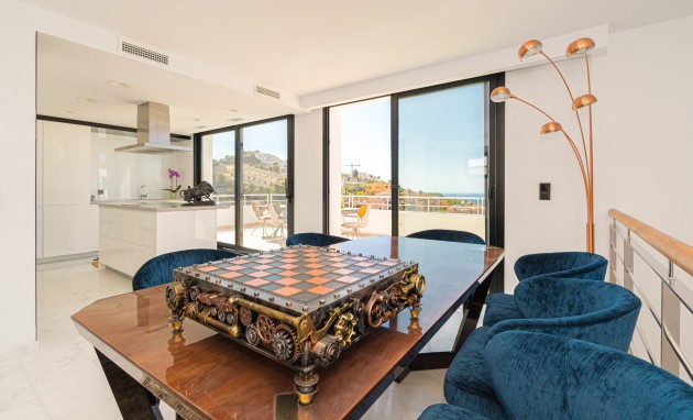 Resale - Villa - Altea