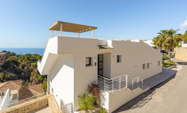 Resale - Villa - Altea
