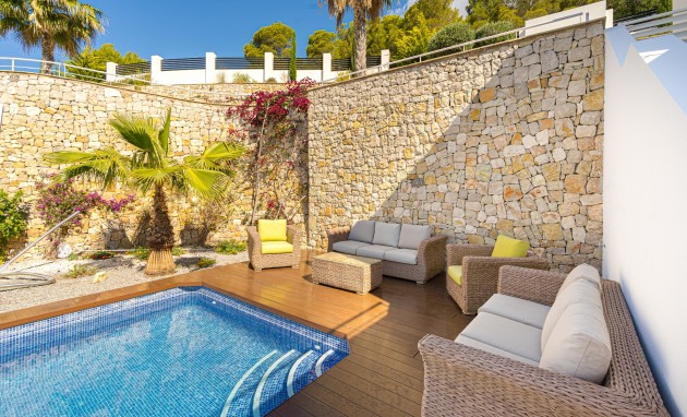 Resale - Villa - Altea
