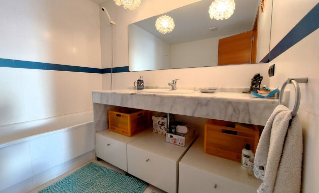 Herverkoop - Appartement / flat - Altea