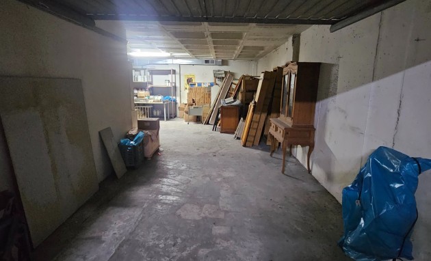 Resale - Storeroom - Altea