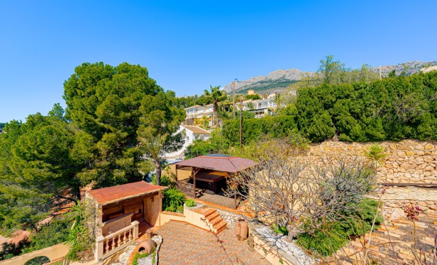 Resale - Villa - Altea