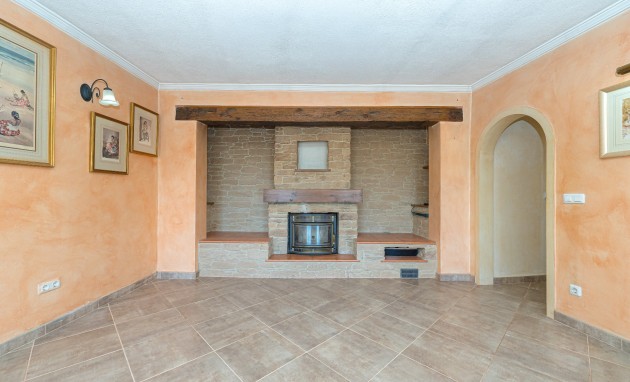 Resale - Villa - Altea