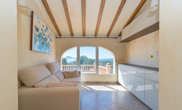 Resale - Villa - Altea