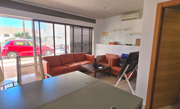 Reventa - Comercial - Altea