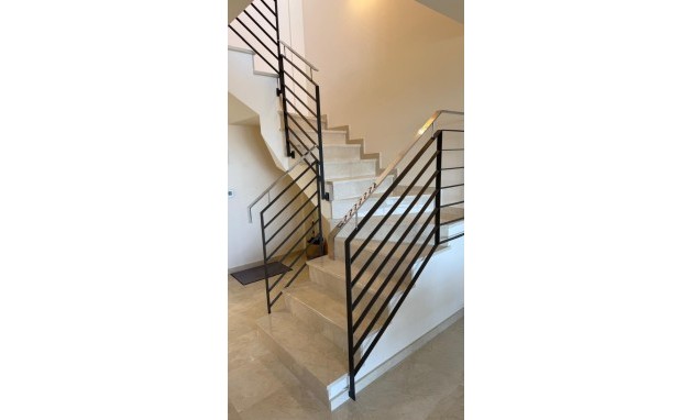 Resale - Apartment / flat - Finestrat - Finestrat Urbanizaciones