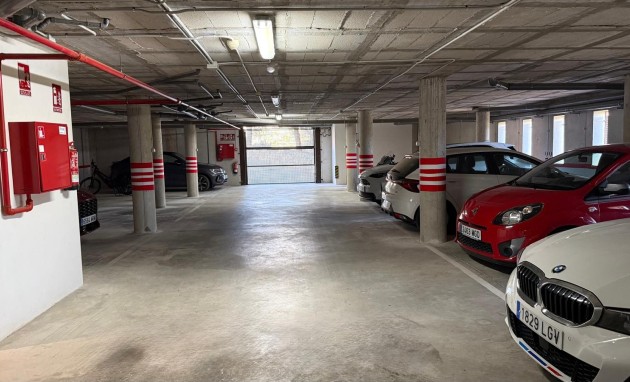 Resale - Apartment / flat - Finestrat - Finestrat Urbanizaciones