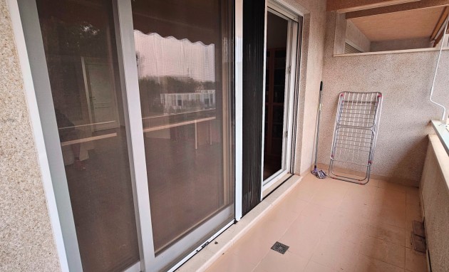 Resale - Apartment / flat - San Juan de Alicante