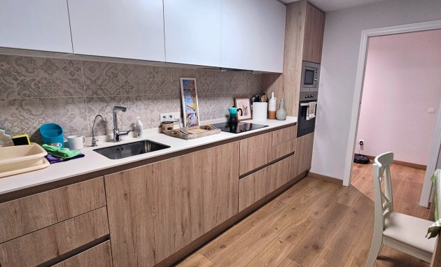 Resale - Apartment / flat - San Juan de Alicante